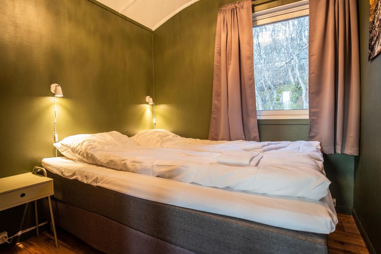 Skagi Bed & Lodge Skaland Bagian luar foto