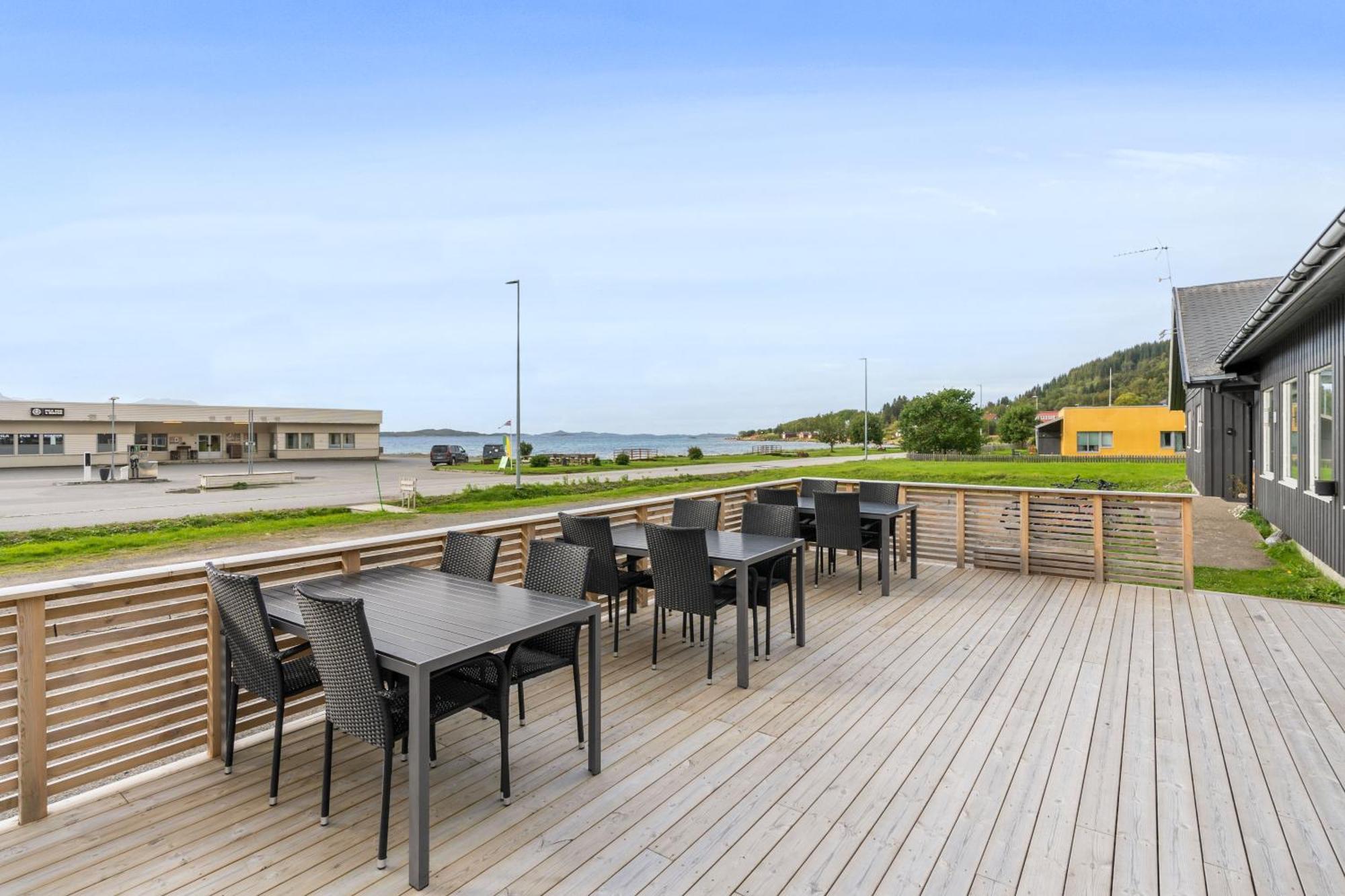 Skagi Bed & Lodge Skaland Bagian luar foto